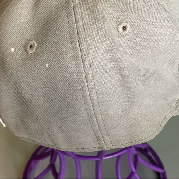 New Era Yankees 59Fifty Grey Basic Snapback Cap 7 1/4 - Picture 6 of 16